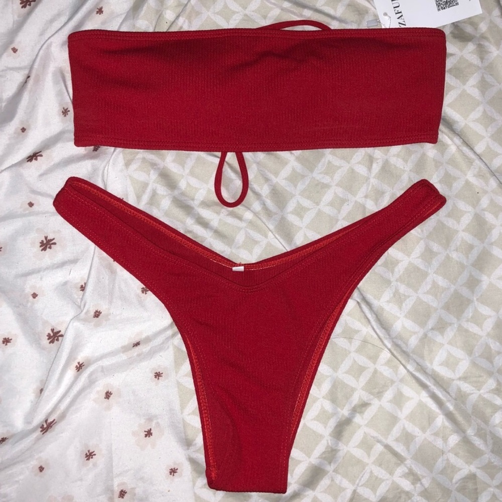 Zaful Red Bandeau Bikini